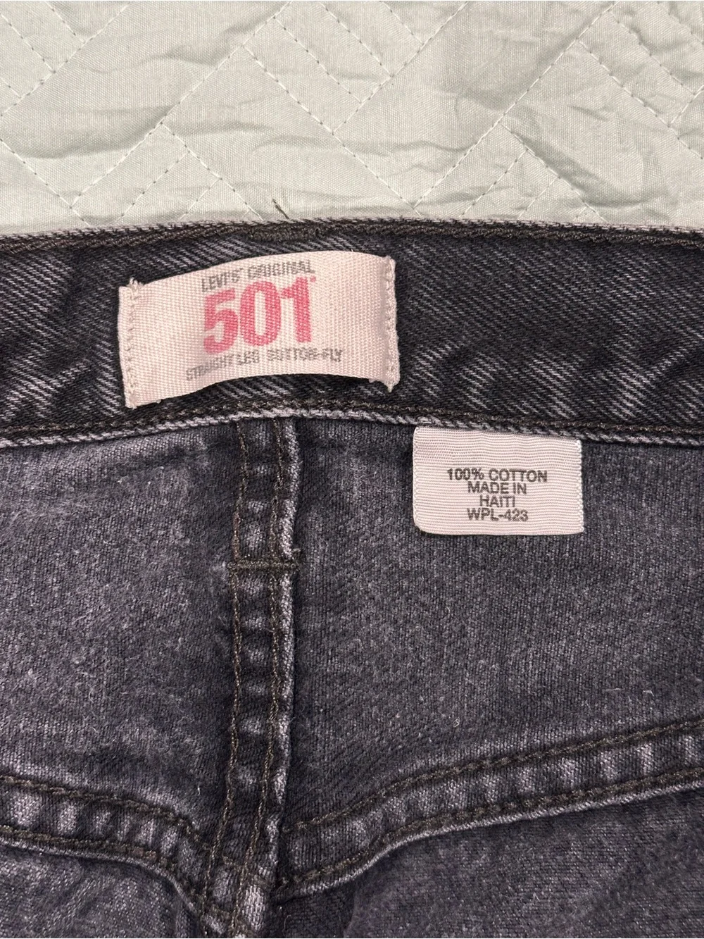 Levi’s 501 Black Washed Jeans Men’s Button Fly Straight Leg Denim Pants Vintage